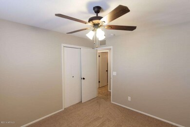 202 S Malcolm Dr, Apache Junction, AZ 85120 - photo 6