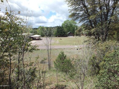 37 N Beaver Pond Circle