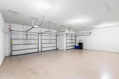 Spacious 3 Car Garage