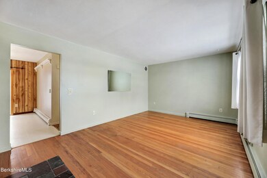9 Quirico Drive 25-Living-Room