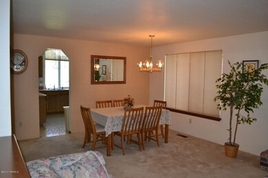 Dining & Kitchen Entrance