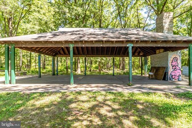 7003 Grove Rd, Alexandria, VA 22306 - photo 4