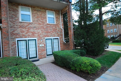 4059 Chesterwood Dr, Silver Spring, MD 20906 - photo 2