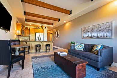 6322ParkLaneNorth-005