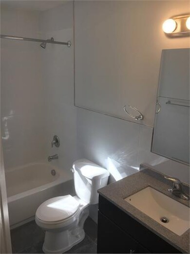 437 Elm St unit 3 L, Kearny, NJ 07032 - photo 2