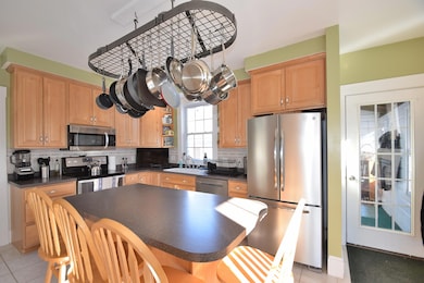 137 Bridge St, Yarmouth, ME 04096 - photo 7