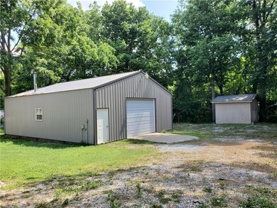 2224 Harris Community Rd, Fayetteville, AR 72701 - photo 4