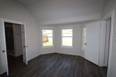 1206 Cavalry Junction Dr, Alvin, TX 77511 - photo 5