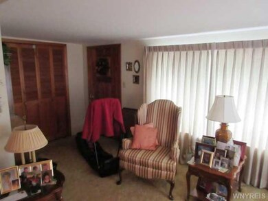 18 Whitfield Ave, Buffalo, NY 14220 - photo 2