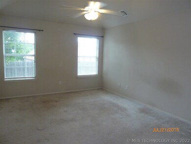 1005 W 120th Ct S, Jenks, OK 74037 - photo 6