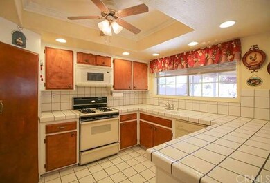 17062 Lorene Place, Victorville, CA 92395 - photo 5