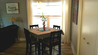 Celadon dining