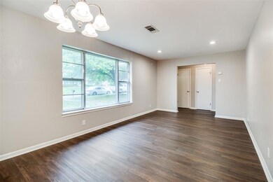 906 Starlight Dr, Sherman, TX 75090 - photo 4