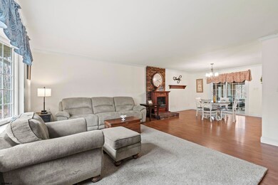 107 Braddock Ave, Hammonton, NJ 08037 - photo 6