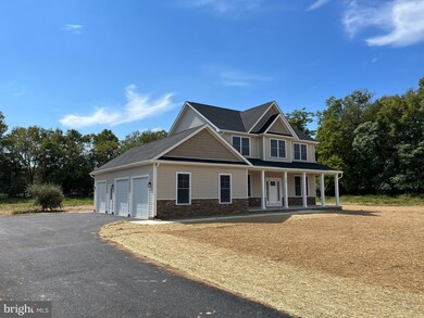 154 Chalcedony Dr, Martinsburg, WV 25404 - photo 3