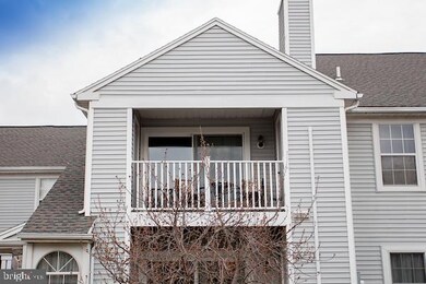 908 Mews Dr unit 908, Sellersville, PA 18960 - photo 4