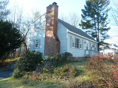 10 Hampshire Dr, Franklin, NH 03235 - photo 3