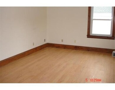 147 Myrtle St unit 2, Rockland, MA 02370 - photo 3