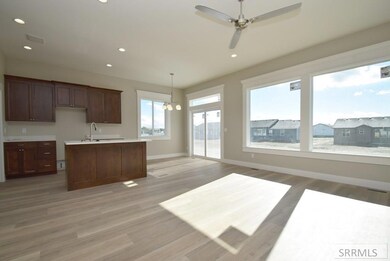 Great Room to Kitchen
