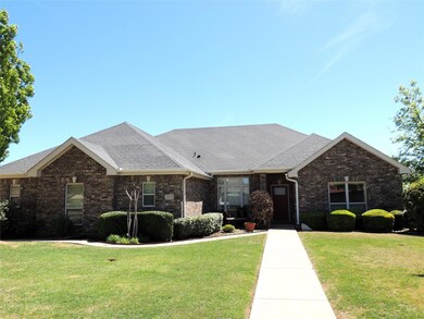 3717 Hill Country Dr, Abilene, TX 79606 - photo 2