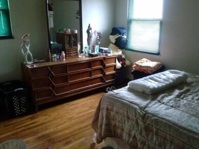 1157 bdrm1.5