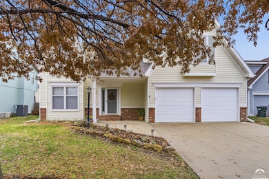 4412 Gretchen Ct, Lawrence, KS 66047 - photo 3