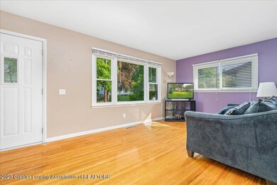 545 W Rouse St, Lansing, MI 48910 - photo 3