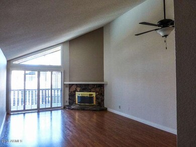 4 living- dining room