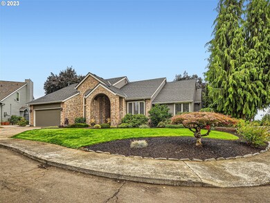 19720 Suncrest Dr, West Linn, OR 97068 - photo 2