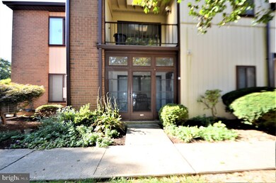 997C Village Round unit C, Allentown, PA 18106 - photo 2
