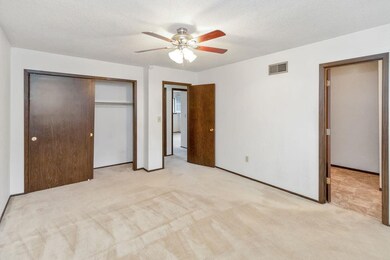 12911 W 66th Terrace, Shawnee, KS 66216 - photo 4