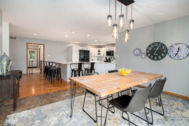 Kitchen eating area