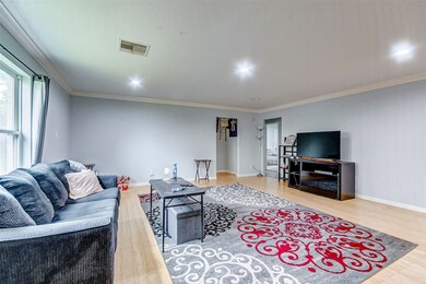 10627 Ince Ln, Houston, TX 77040 - photo 4