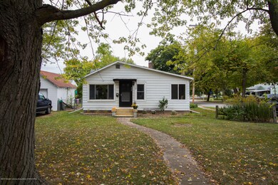 500 Dunlap St, Lansing, MI 48910 - photo 3