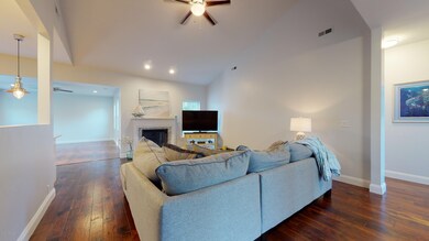 124 Oakvale Dr-24