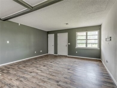 34304 Lake Rd, Shawnee, OK 74801 - photo 4