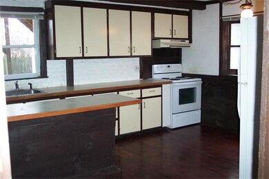 135 Pleasant St unit 1, Hanover, MA 02339 - photo 5