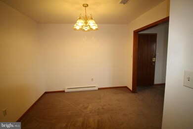 1499 N East St, Frederick, MD 21701 - photo 4