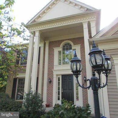 2820 Cleeve Hill Ct, Woodbridge, VA 22191 - photo 3