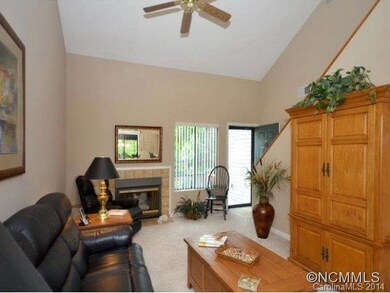 201 Cheyenne Ct, Asheville, NC 28803 - photo 5