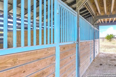 3761 State Highway 173 N, Hondo, TX 78861 - photo 6