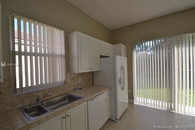 15811 SW 49th Ct, Miramar, FL 33027 - photo 6