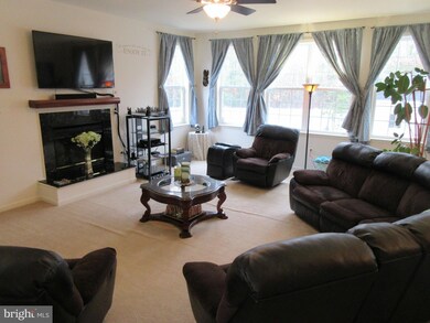 3408 Amberton Ct, White Plains, MD 20695 - photo 4