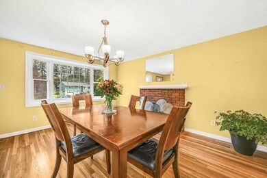 538 Coronation Dr, Franklin, MA 02038 - photo 3