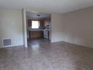 4703 Hairland Dr unit 3, West Palm Beach, FL 33415 - photo 2