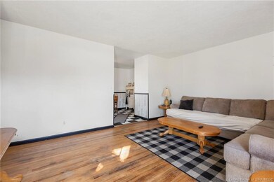 2210 Palmer Ct, New Albany, IN 47150 - photo 2