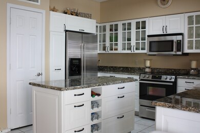 Kitchen 1