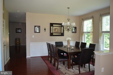 23302 Sugarbush St, California, MD 20619 - photo 3