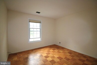 860 Quince Orchard Blvd unit 201, Gaithersburg, MD 20878 - photo 7