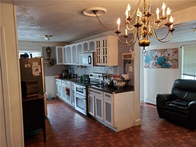 105 Mitchell St, Providence, RI 02907 - photo 5